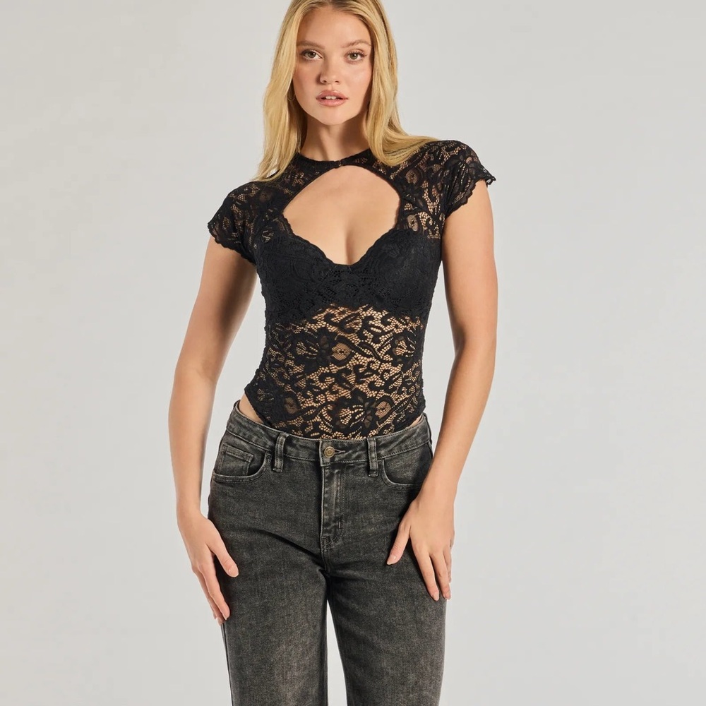 Windsor Sultry Glam Cutout Lace Bodysuit